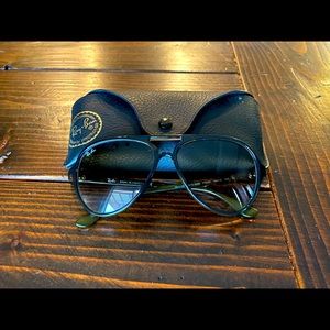 Ray-Ban Tortoise Aviators with brown lenses
